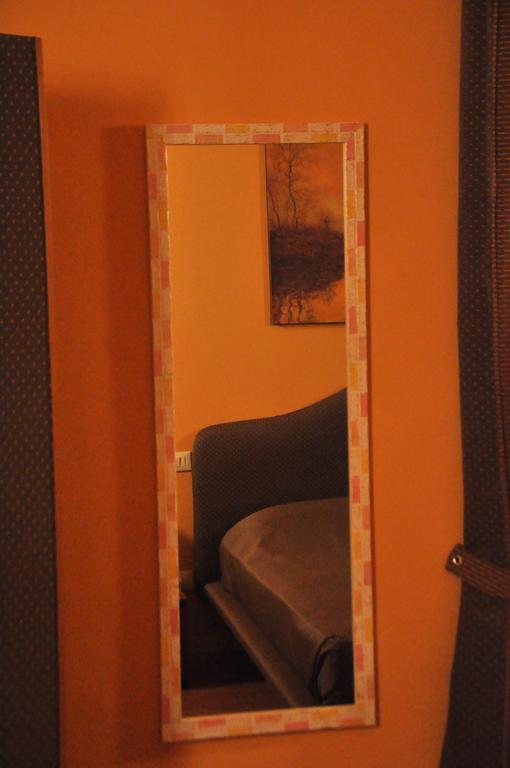 פיסטויה B&B Al Canto Del Cavour חדר תמונה