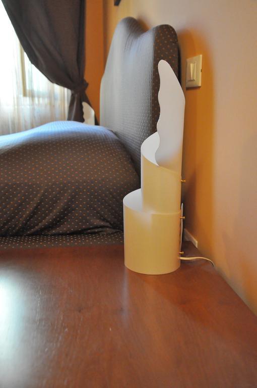 פיסטויה B&B Al Canto Del Cavour חדר תמונה
